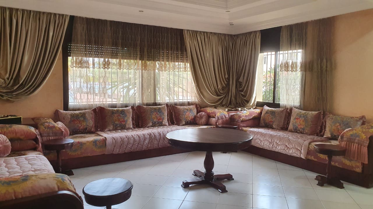 appartement meublé RDC en location
