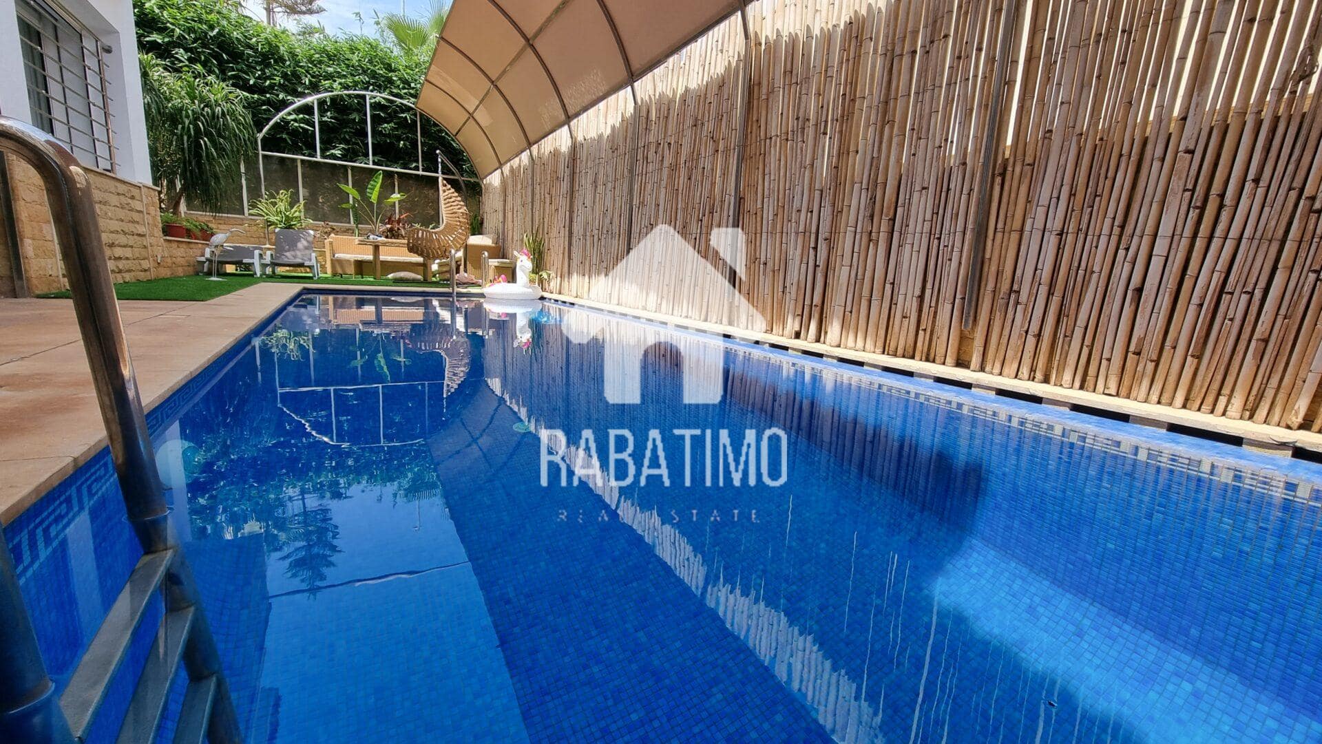 location villa à Rabat Harhoura piscine et chauffage central