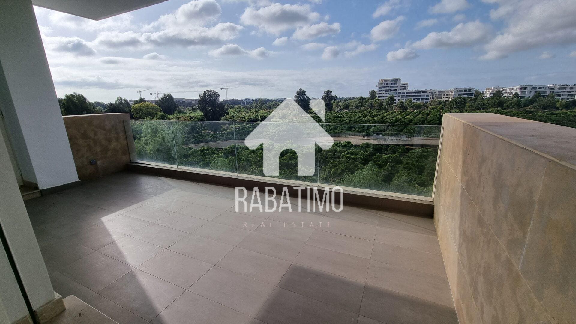 location appartement à Rabat souissi vue panoramique